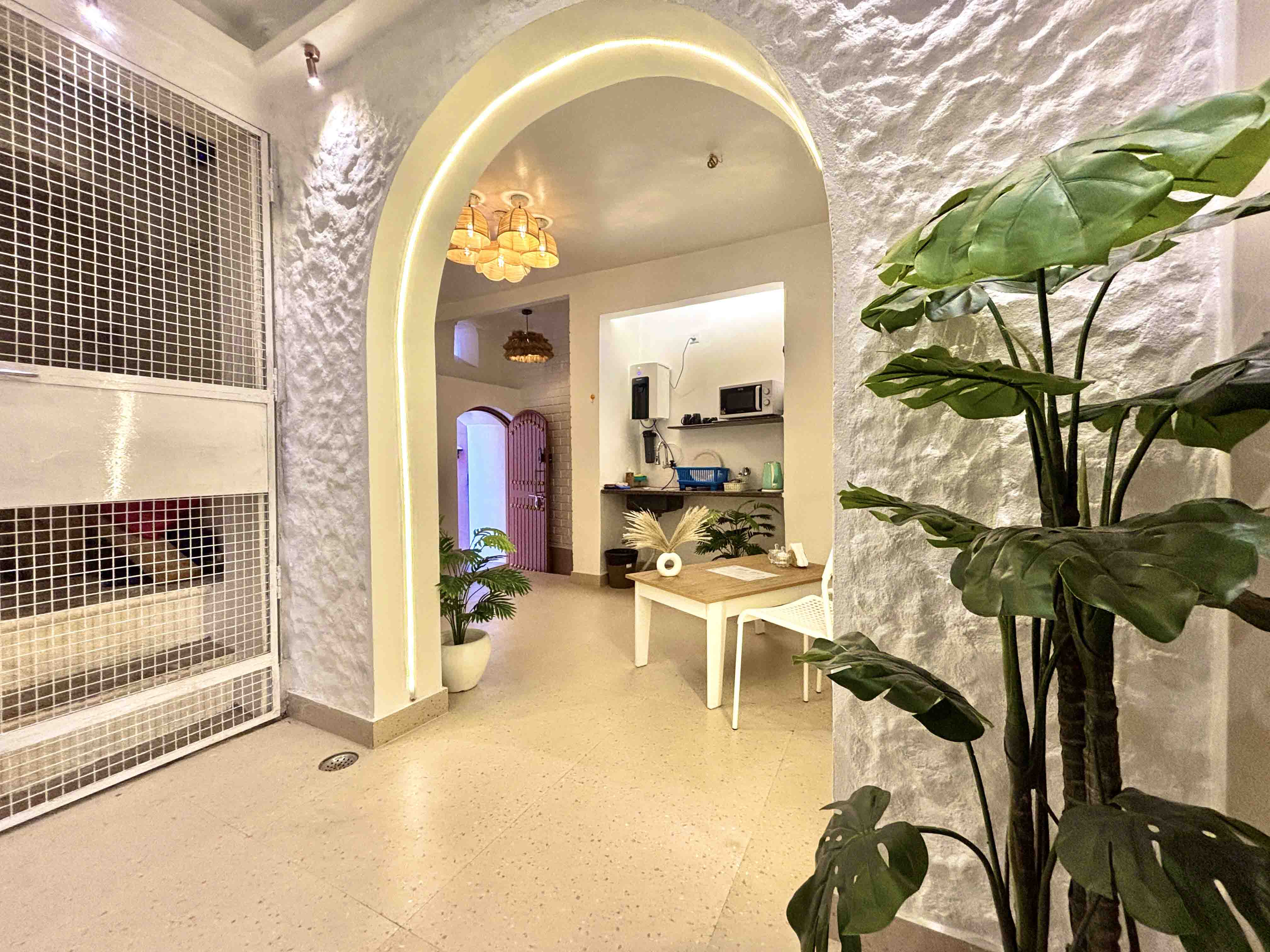 Vintage River Homestay common area
