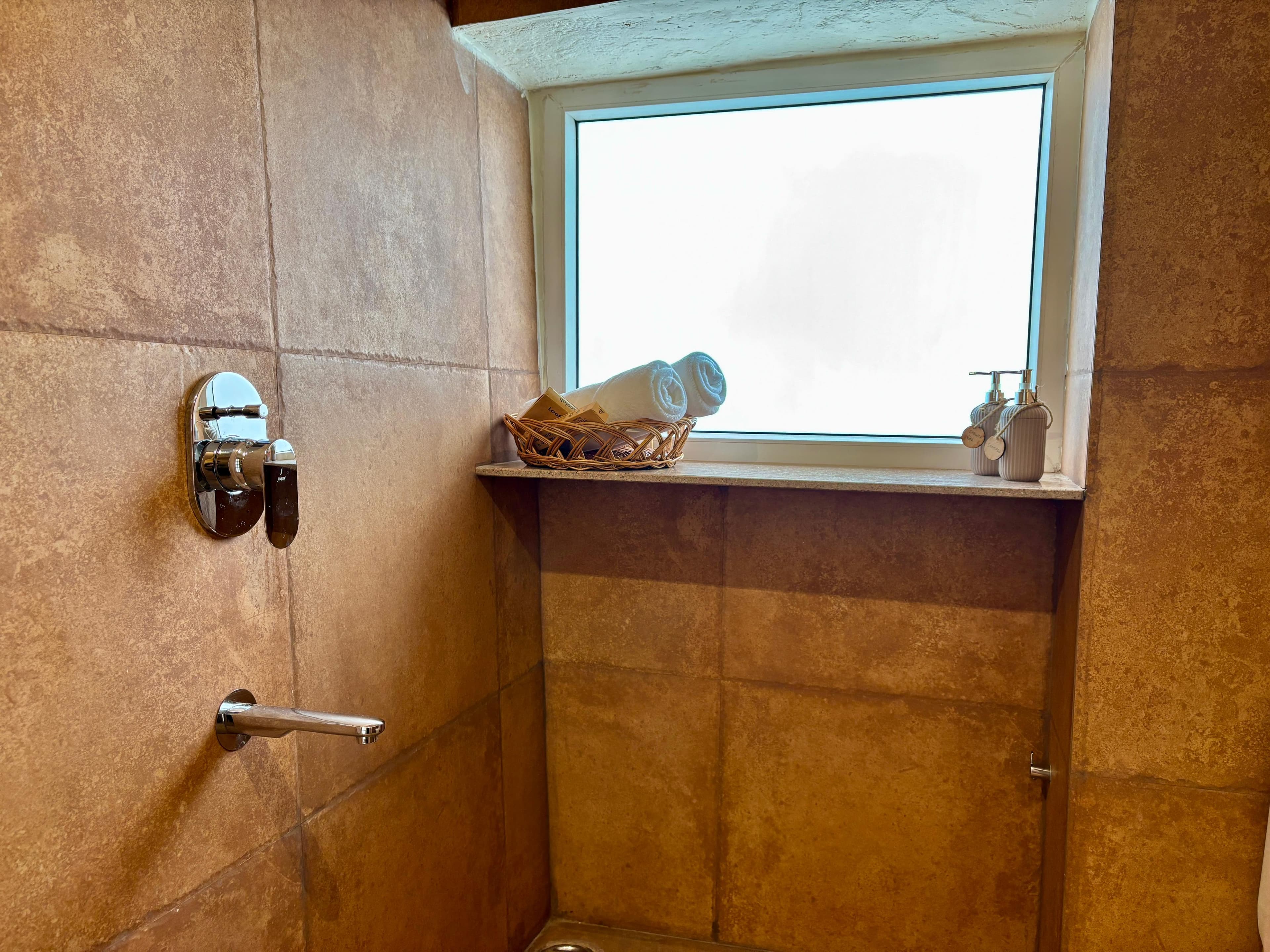 Riverfront Cottage BathRoom